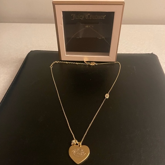 Juicy Couture Necklace with Double Heart Charms *Reversible* Vintage - Picture 9 of 9
